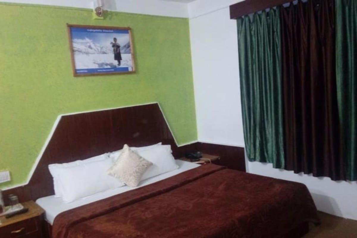 Hotel Mountain Inn Manali  Exterior photo