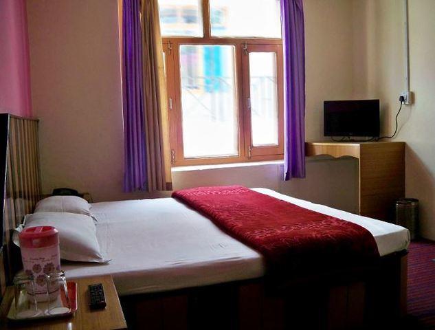 Hotel Mountain Inn Manali  Exterior photo